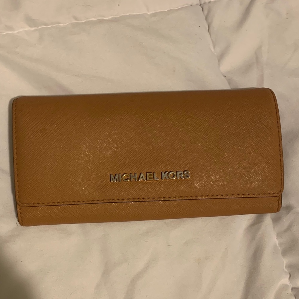 Michael Kors wallet